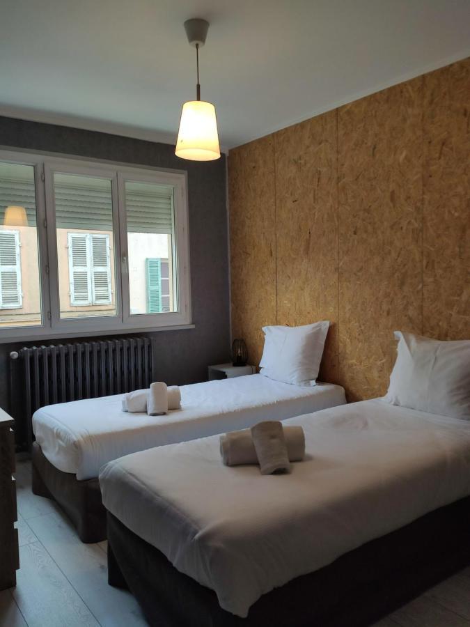 Bar Hotel Du Centre Montrevel-en-Bresse Kültér fotó